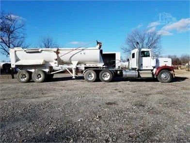 TRUCKS / TRAILERS